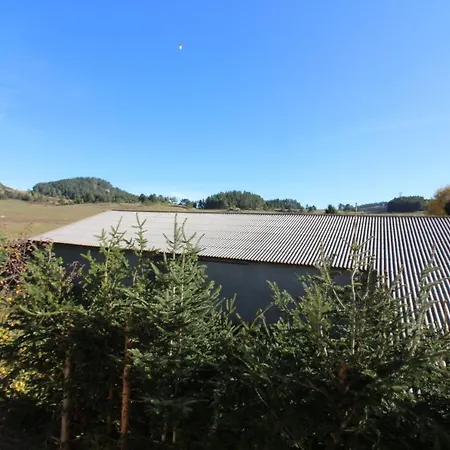 La Chaumine Aux Etoiles Bed & Breakfast Camurac